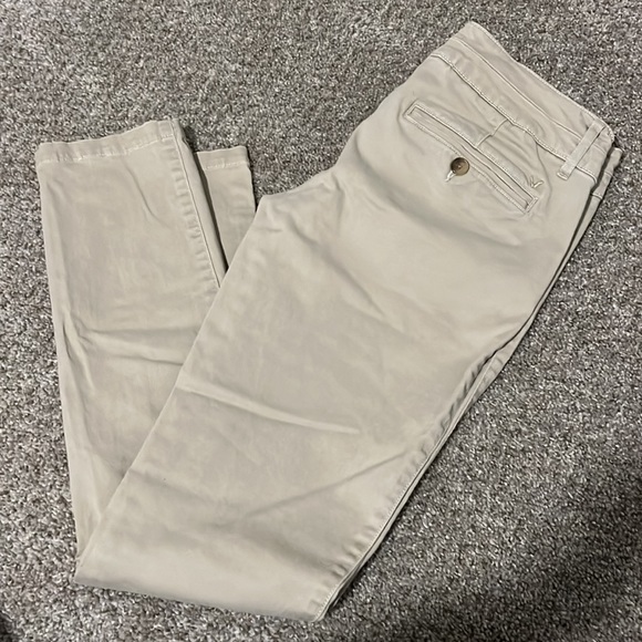 American Eagle Outfitters- khaki - size 2 - Picture 1 of 6